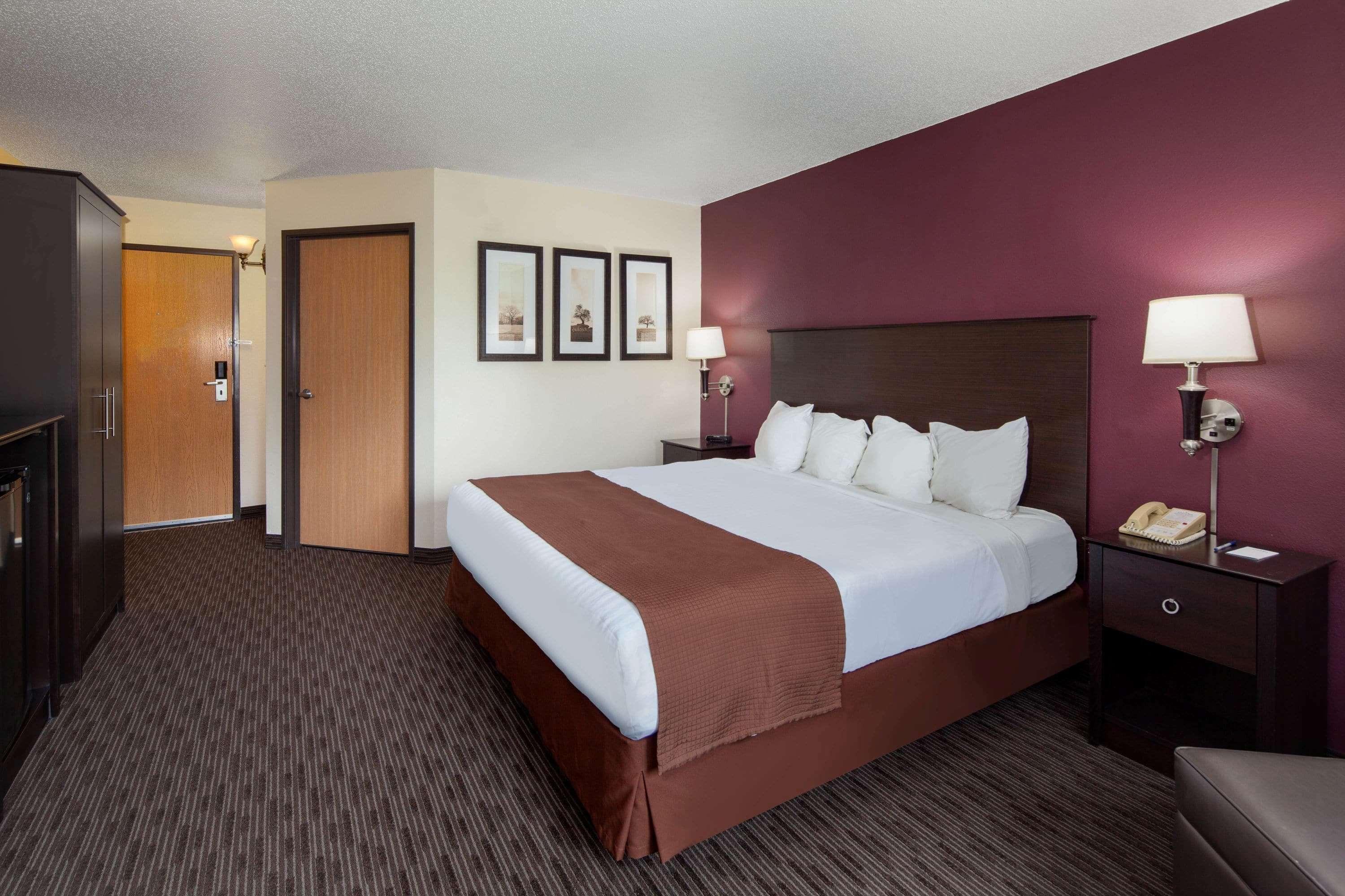 Americinn By Wyndham Northfield Exterior photo