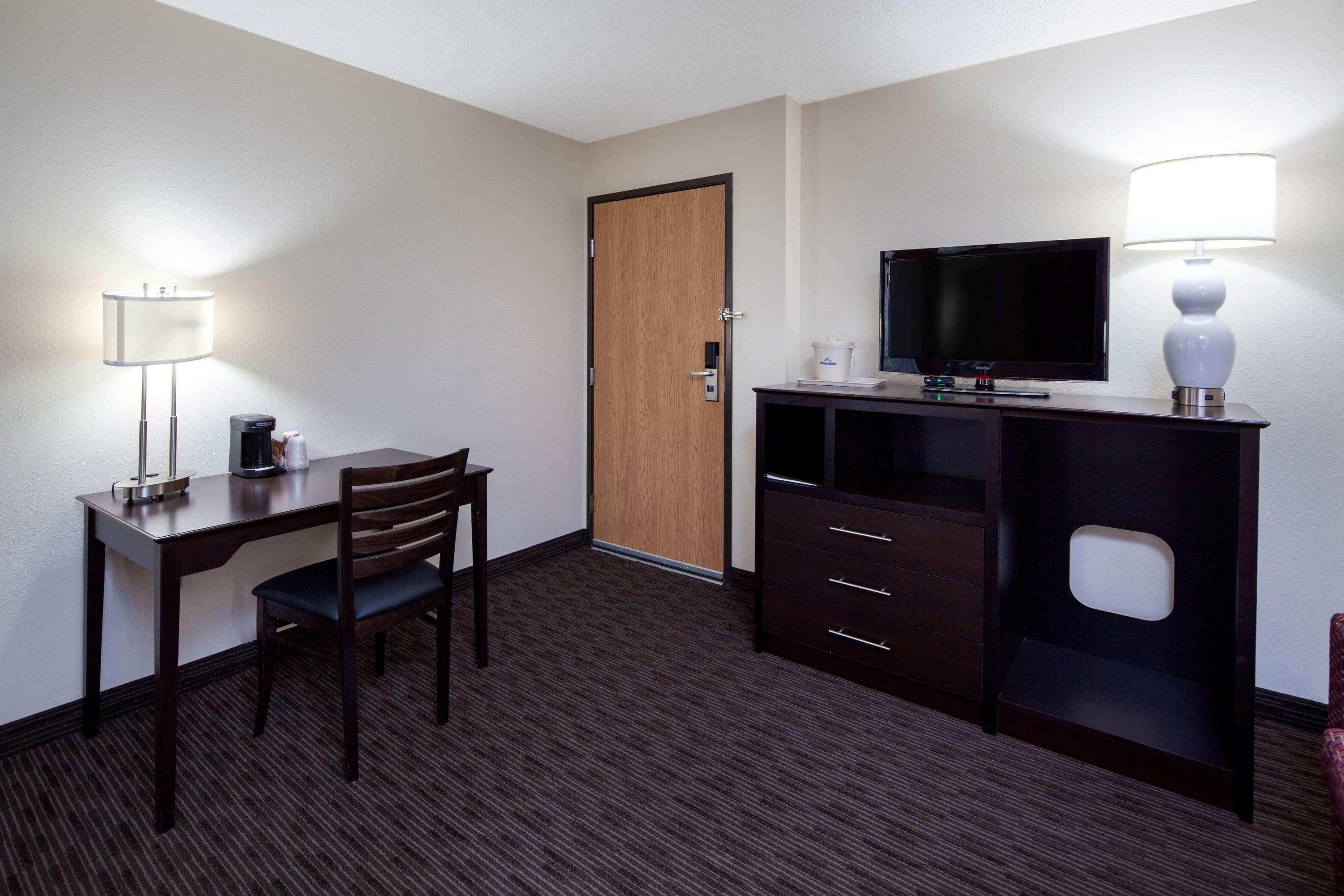 Americinn By Wyndham Northfield Exterior photo