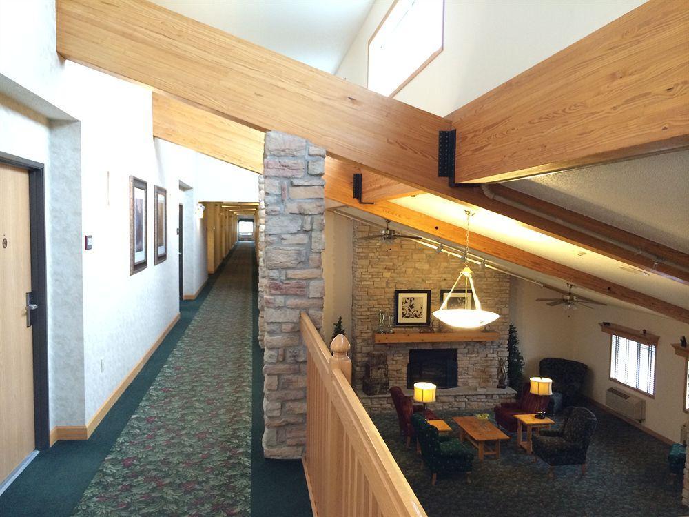 Americinn By Wyndham Northfield Exterior photo